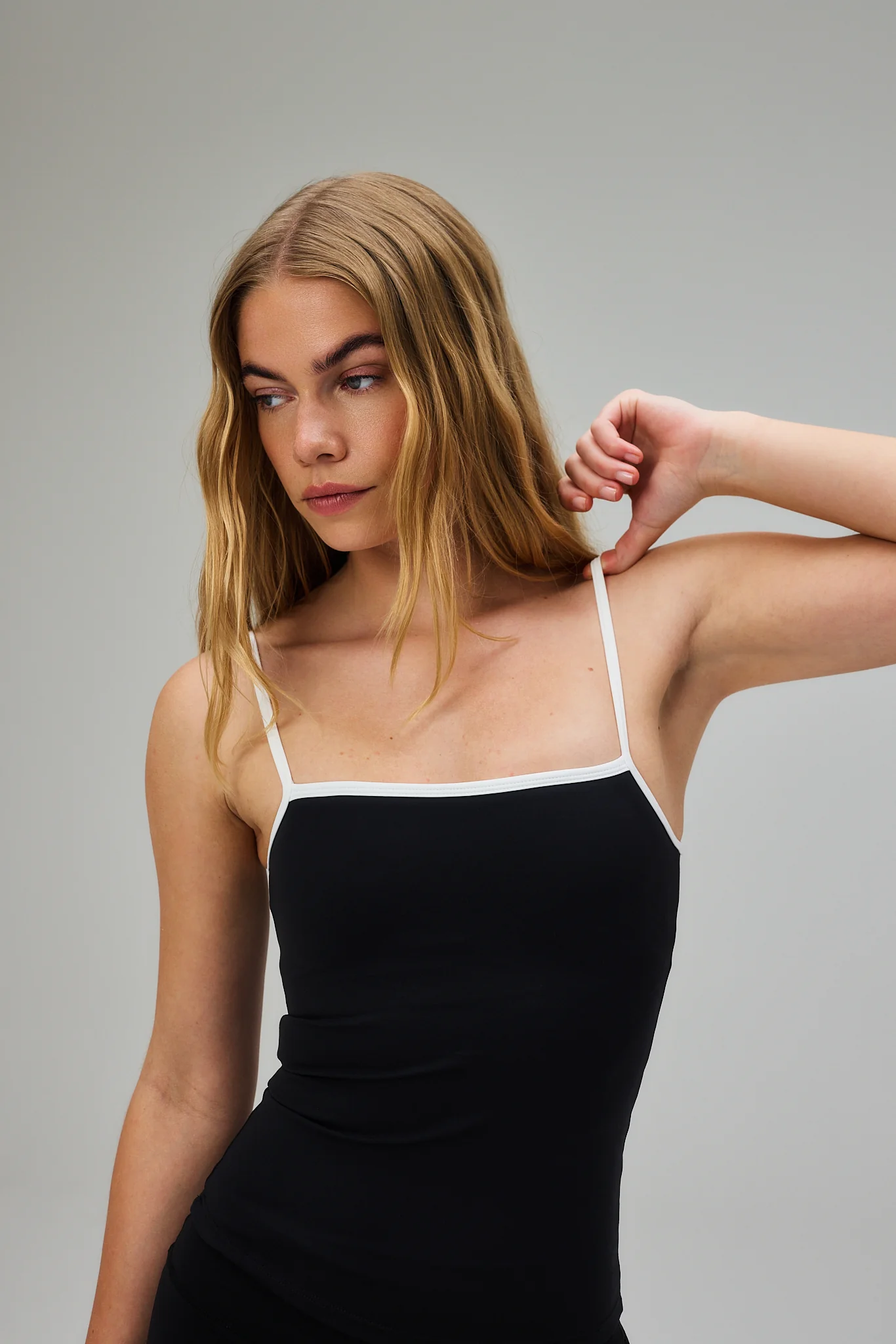Active Tank Top - Black - Image 3