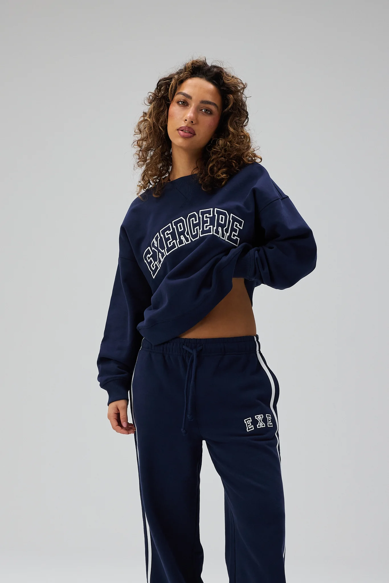 Bold Exercere Crewneck - Navy
